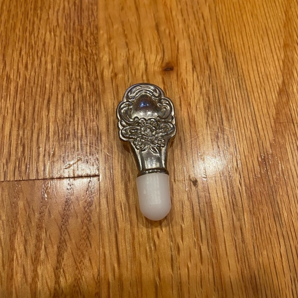 💜 5 for $25 or 3 for $18 vintage silver fan perfume decanter